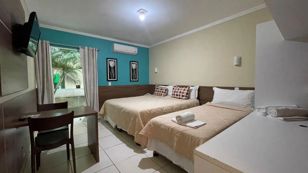 Una Hotel