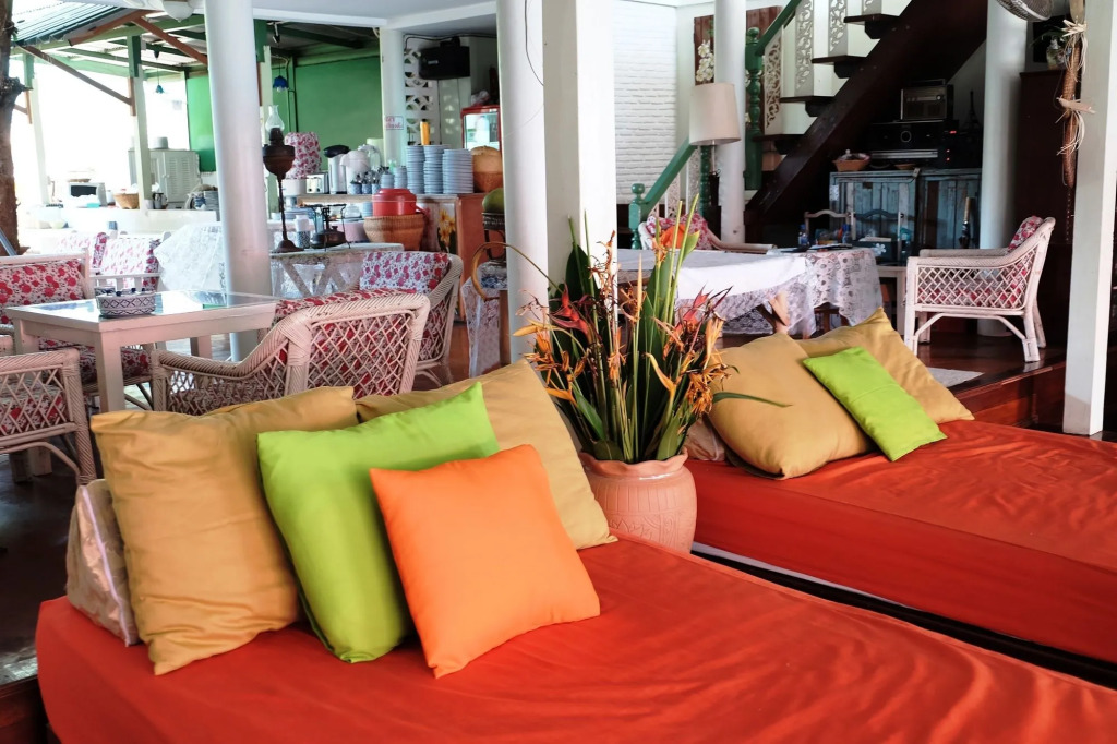 Baanklong Amphawa Homestay