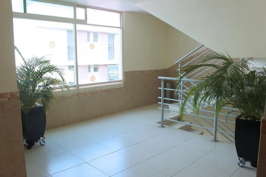 Hotel Niza Palace