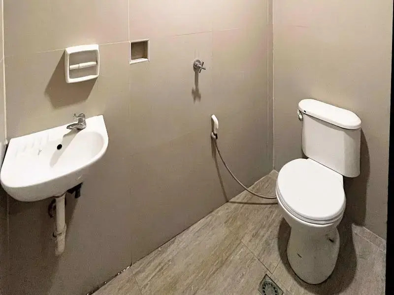 FB Budgetel Suites