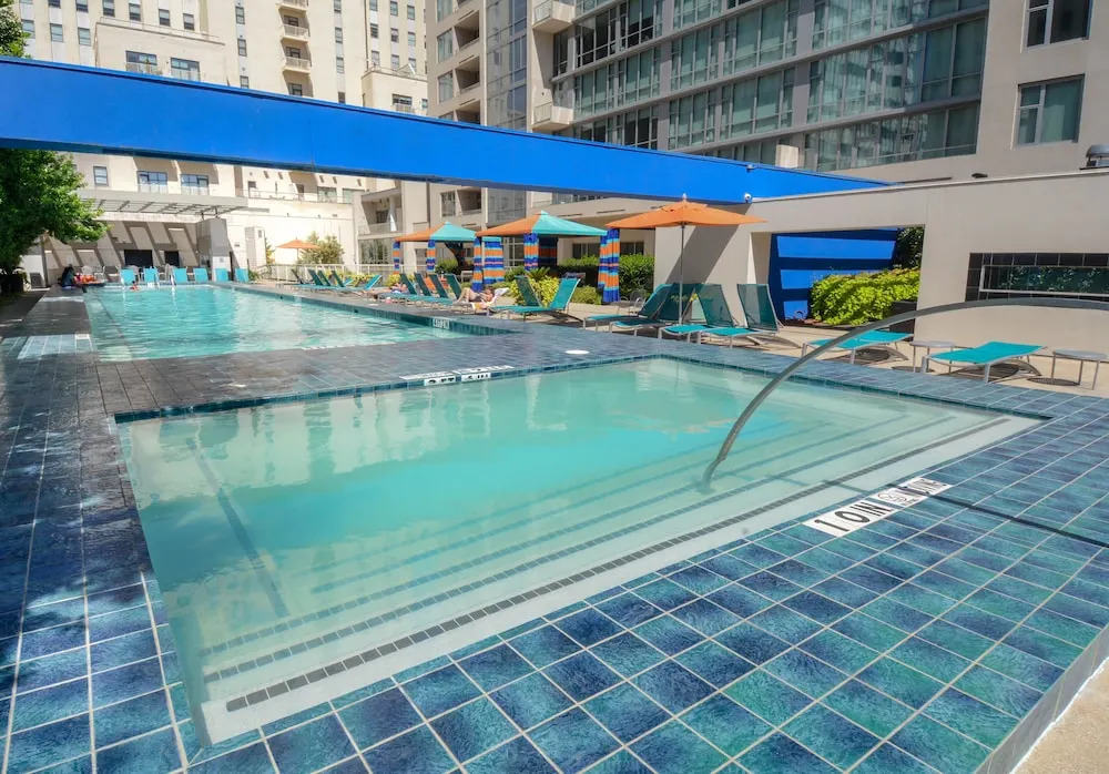 Crashpad Downtown Dallas