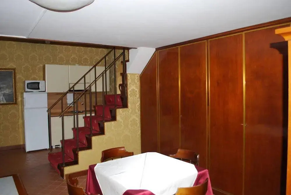 Residence Casale Mostacciano