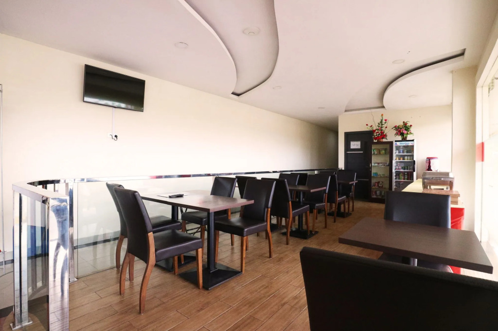 Blitz Hotel Batam Near Sultan Mahmud Riayat Shah