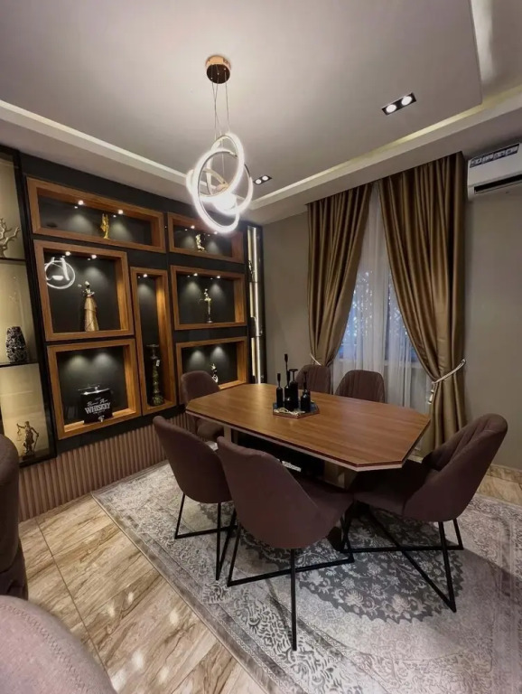 Metrohills Business Suites