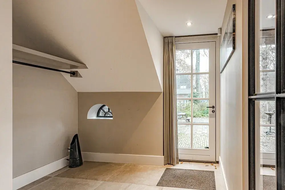 Charming Holiday Home in Nijverdal with Hot Tub