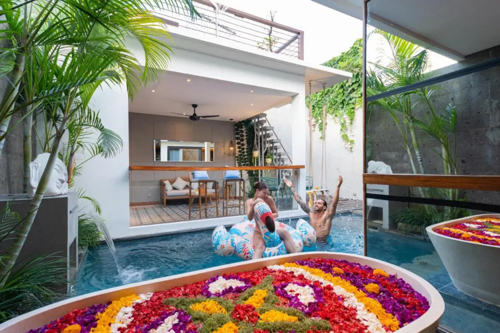 Ayona Villa Seminyak by Ini Vie Hospitality