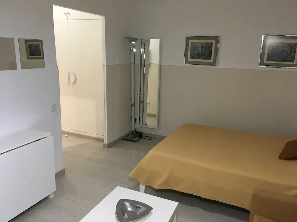 Marbel Apartments