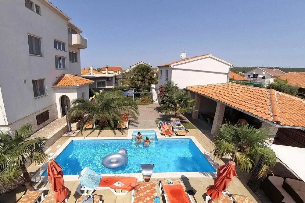 Tomo - Open Pool and Pool for Children - A1