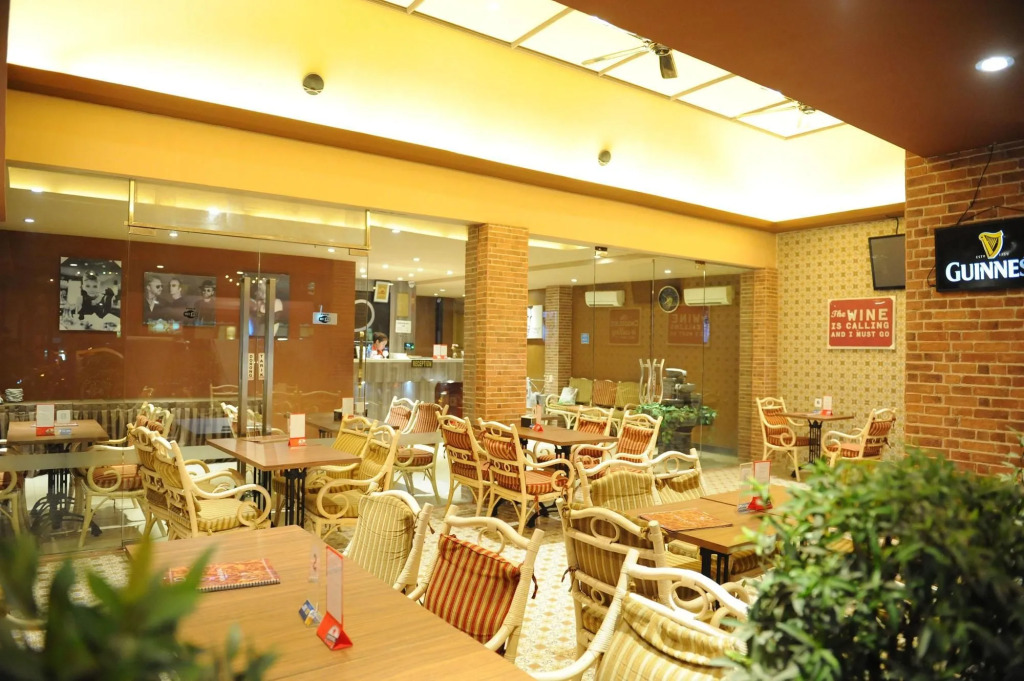 Kama Hotel