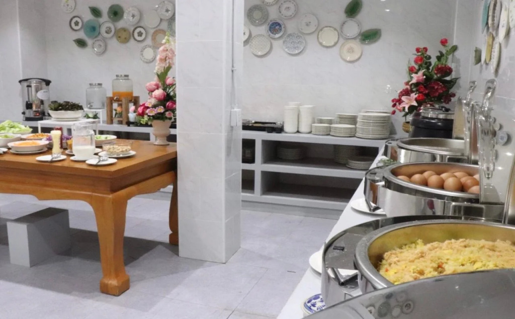 Lanna Oriental Hotel