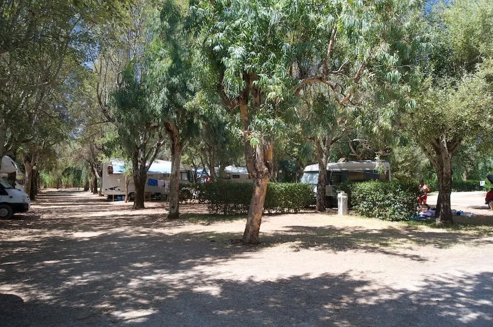 Happy Camp Mobile Homes in Camping Karavomilos Beach