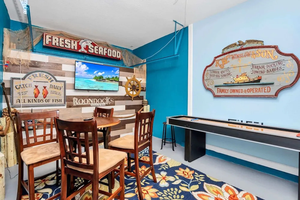 Paradise Palms 2908
