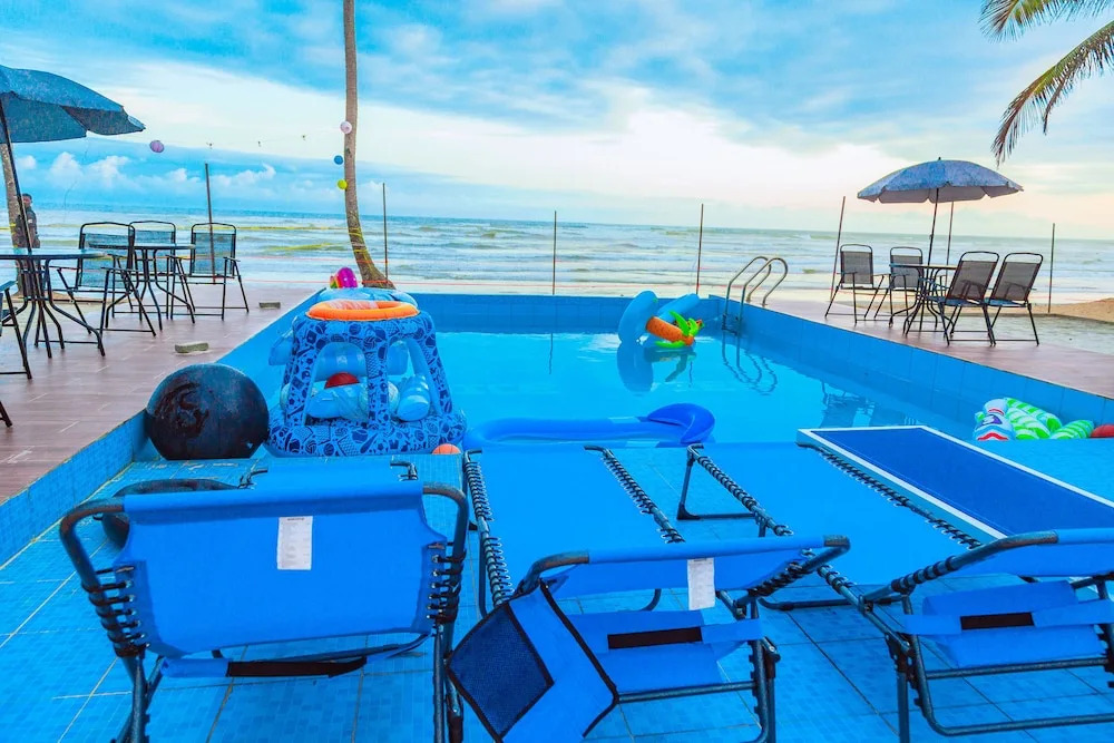 Venice View Beach Resort