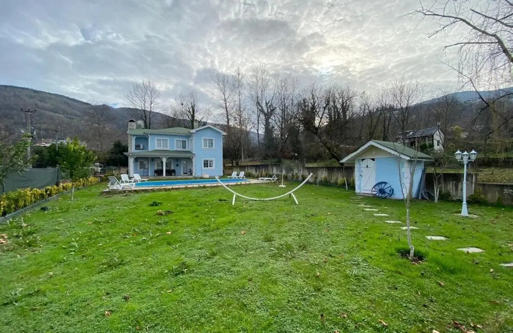 Splendid Villa With Private Pool and Fireplaces Surrounded by Nature in Sapanca