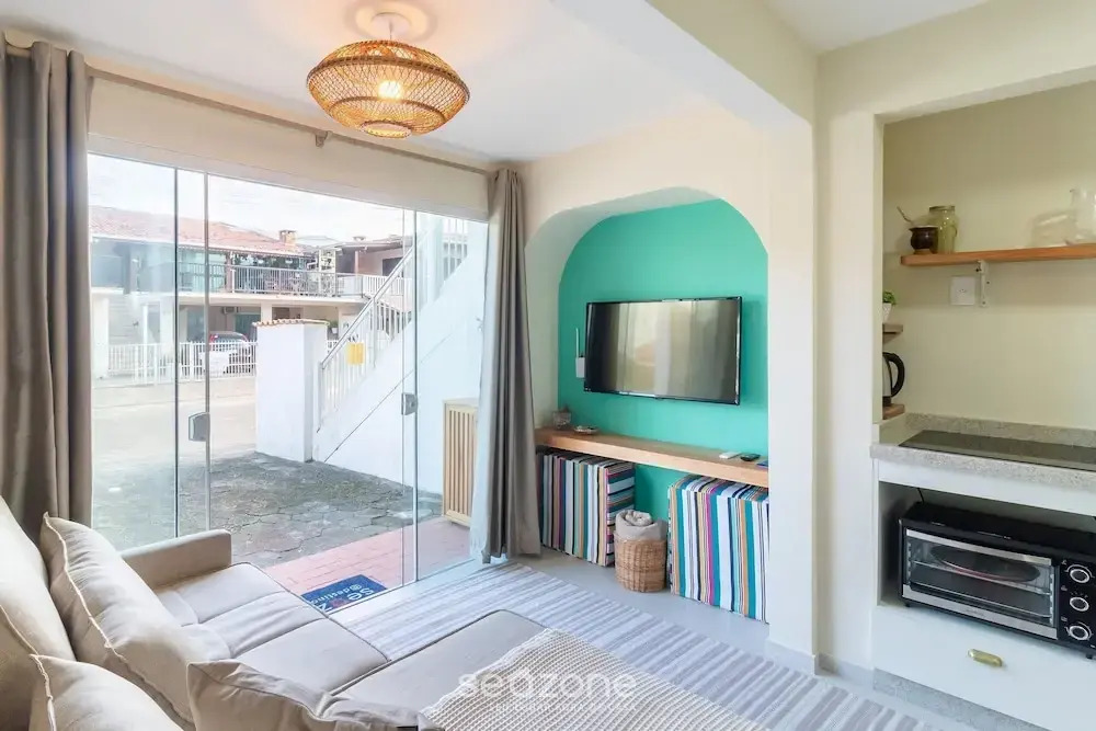 Apartment With 1 Suite 90 m From the Beach Sem0012