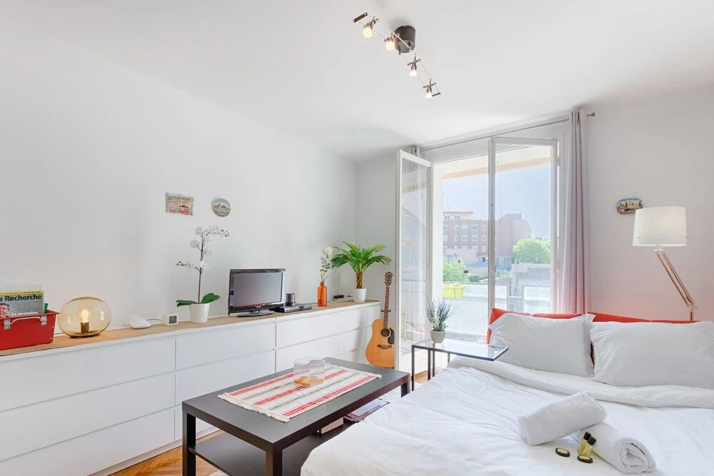 Bright Apartment in the Heart of Joliette