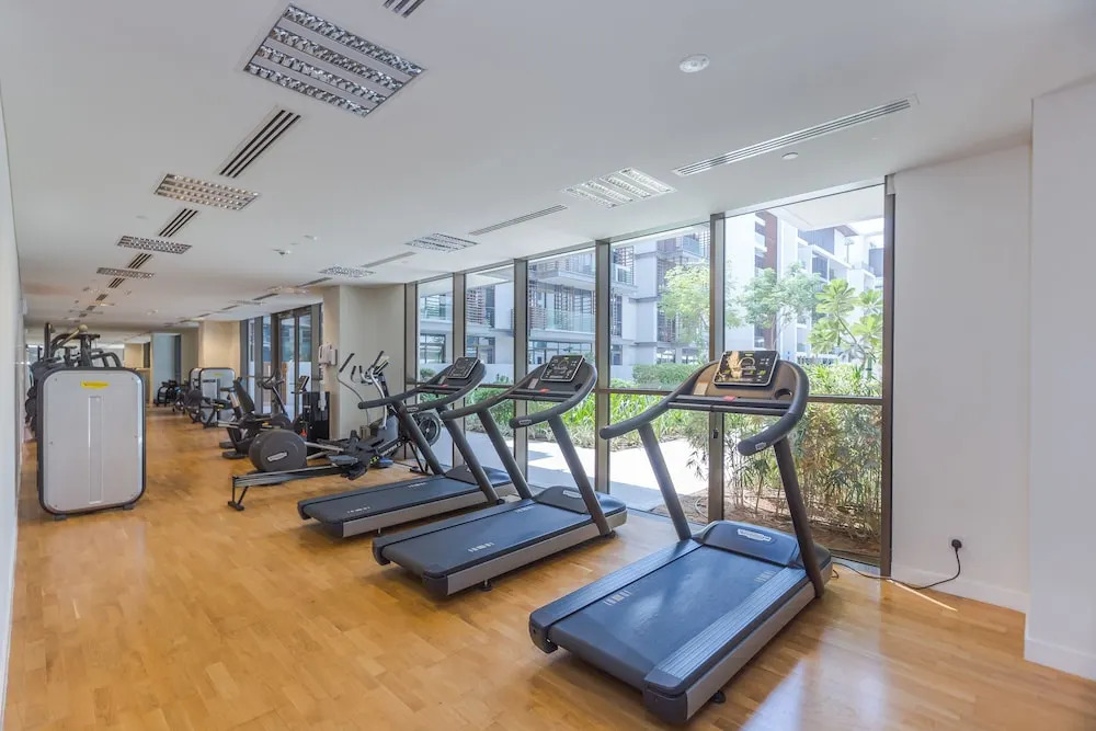 FAM Living City Walk - Opposite City Walk Mall - 2A