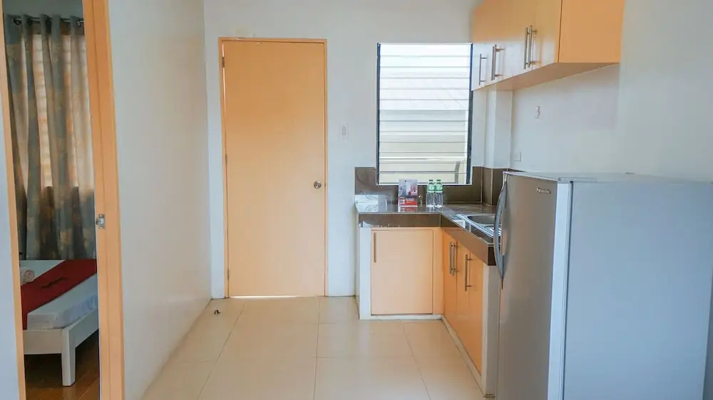 RedDoorz Plus near Talisay Town Center