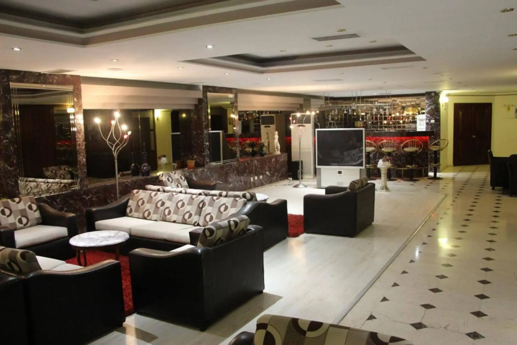 Akyuz Hotel