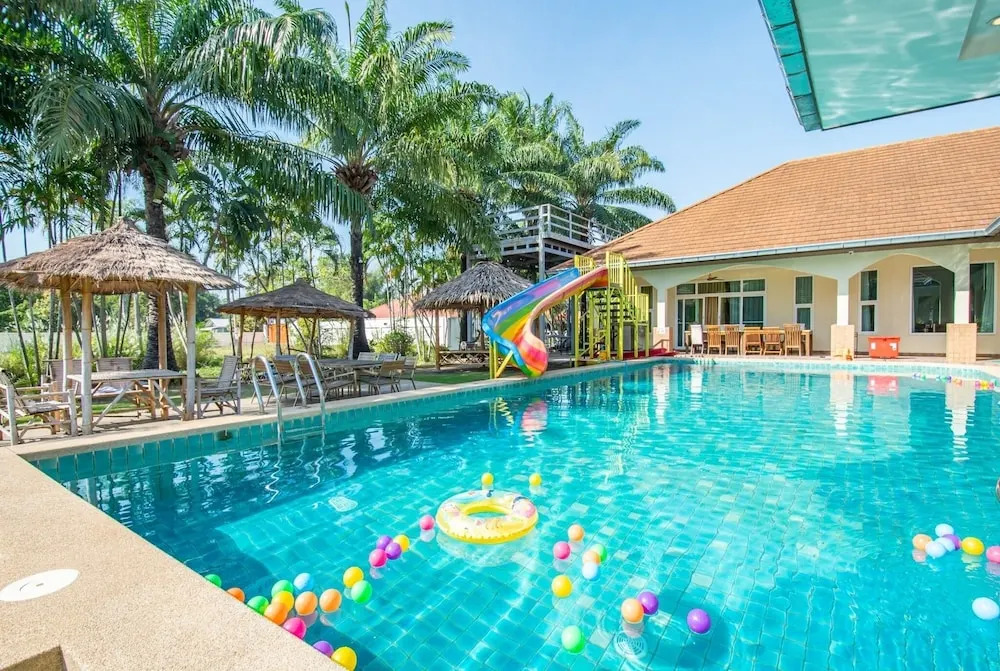 Pool Villa for Families and Party