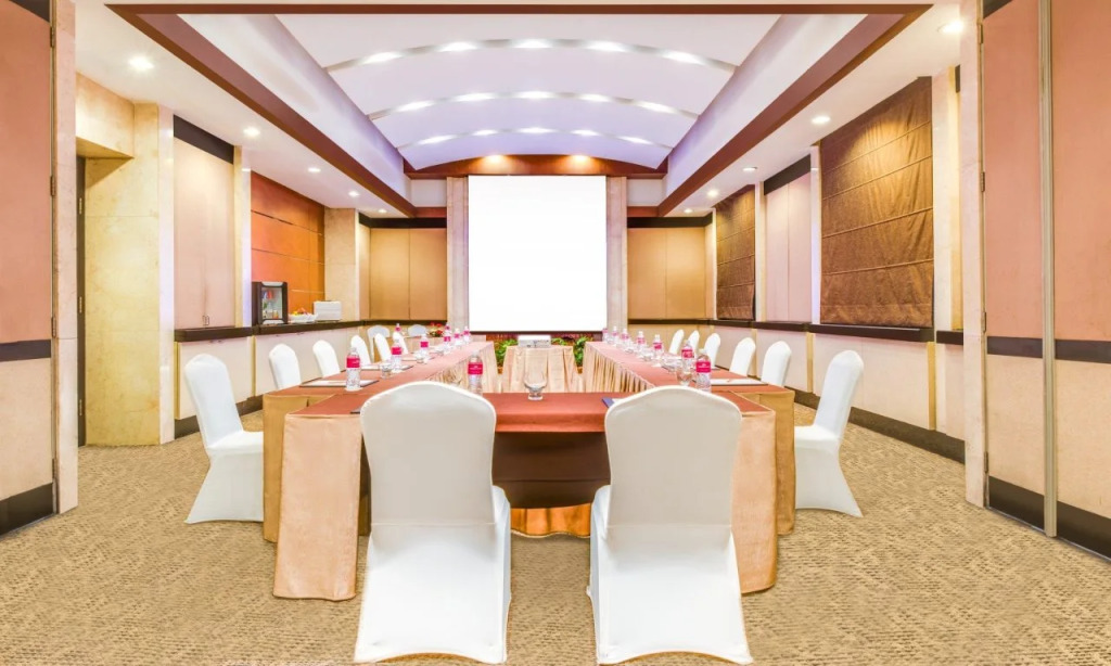 Mangkuluhur ARTOTEL SUITES