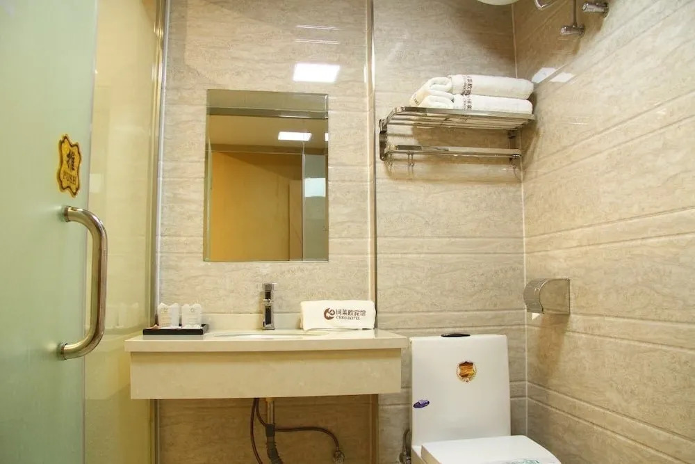 Center Of City Creo Hotel