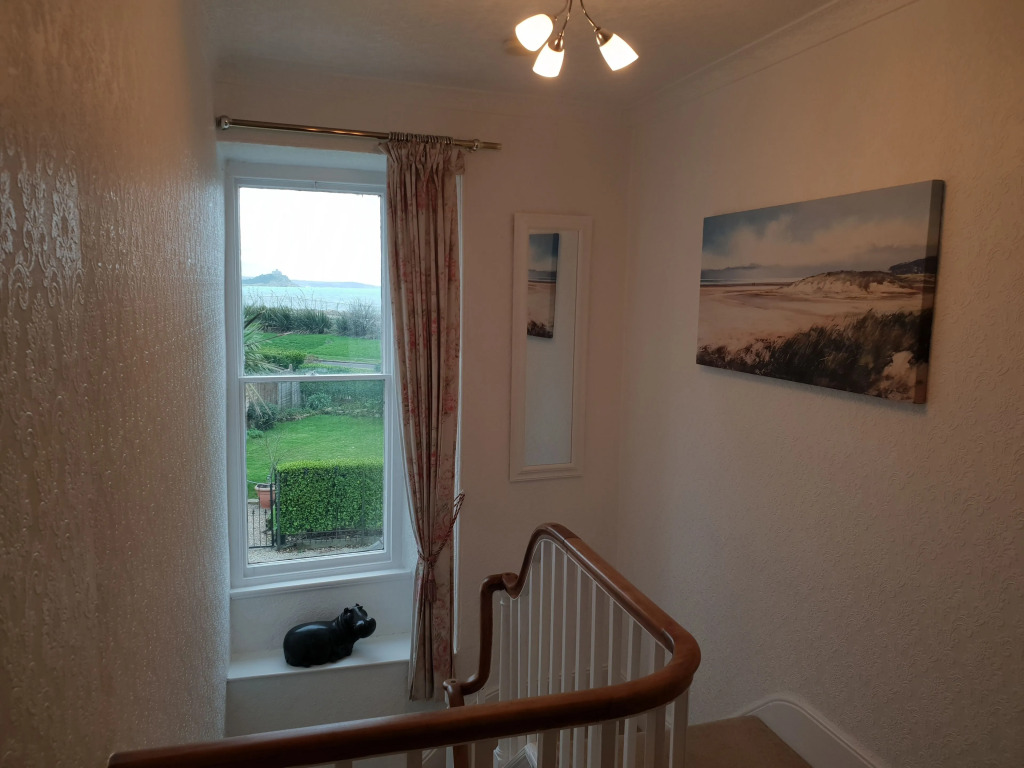Bay Lodge