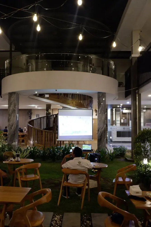Grand Samota Hotel