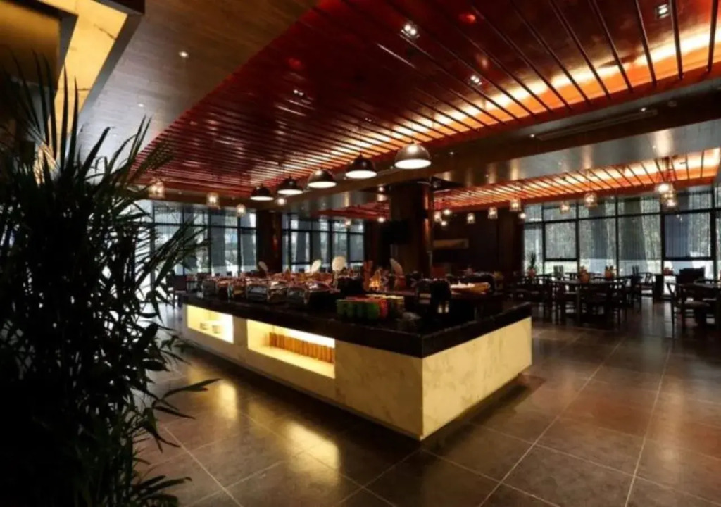 Huxi Lake SC Hotel