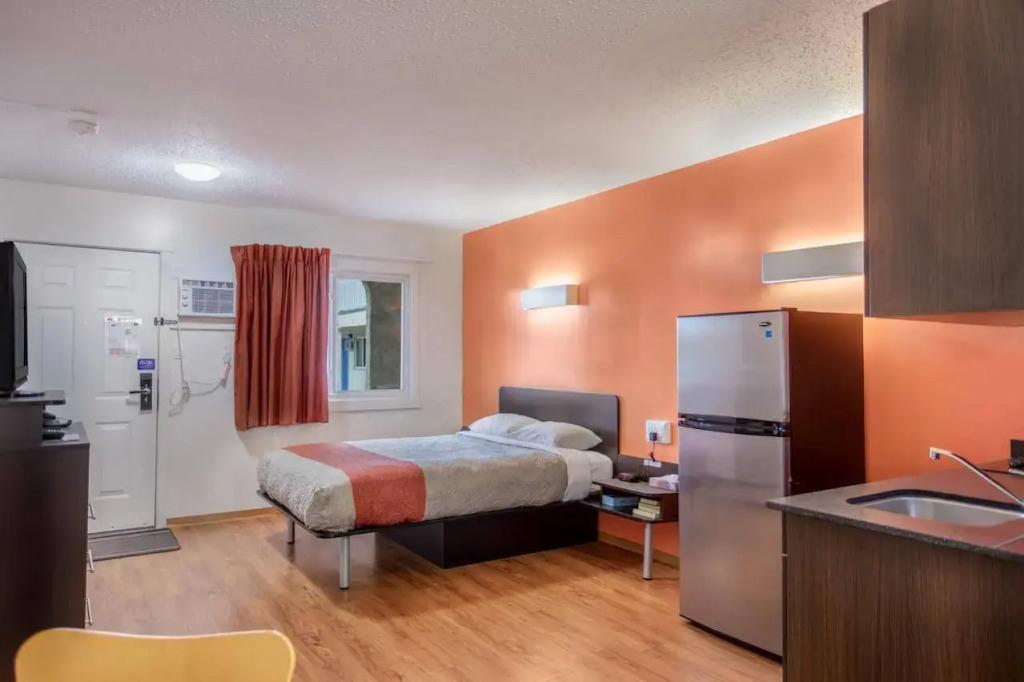 Motel Bo (Camrose)