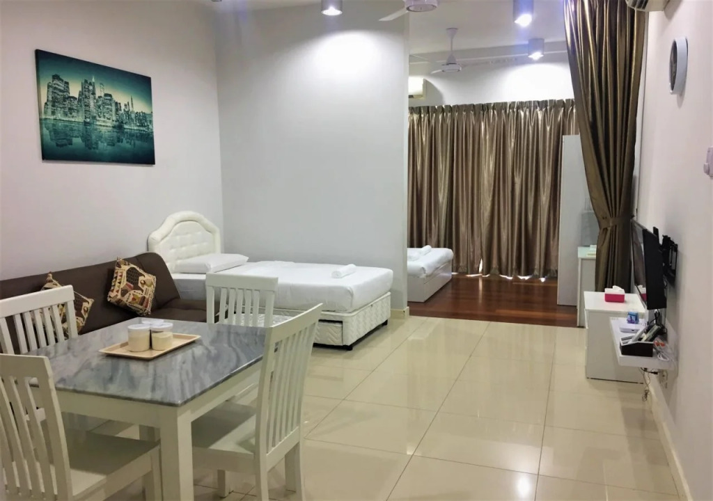Borneo Coastal Residence @ IMAGO Mall