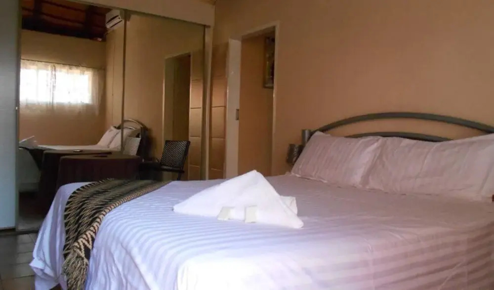 Nandis Guest House