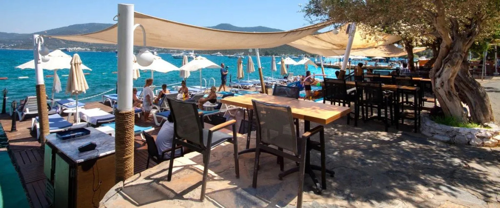 Anar Hotel
