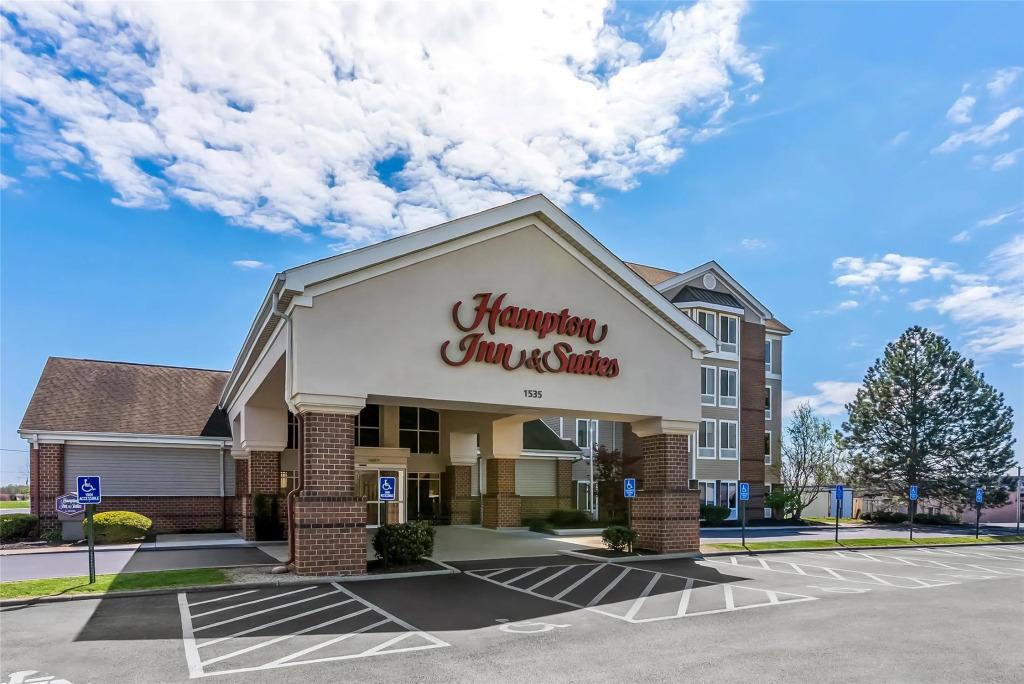 Hampton Inn & Suites Scottsburg