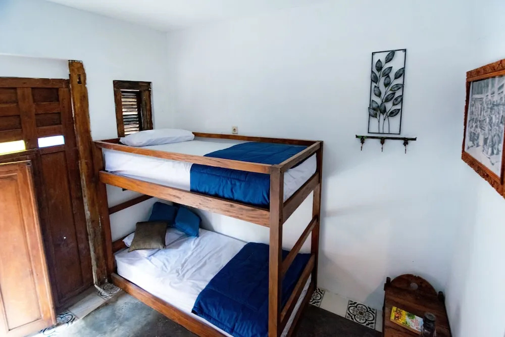 TwoSpaces Living at Wave And Chill House, Canggu