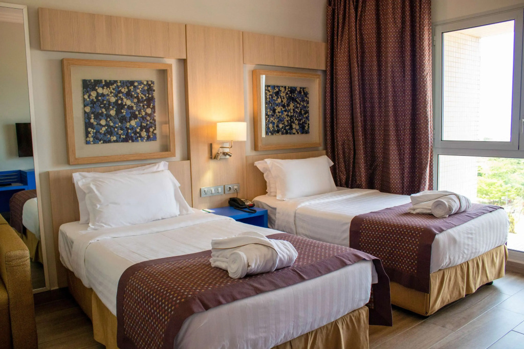 Golden Tulip Le Diplomate