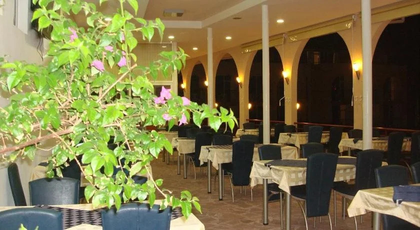 Hotel Hera