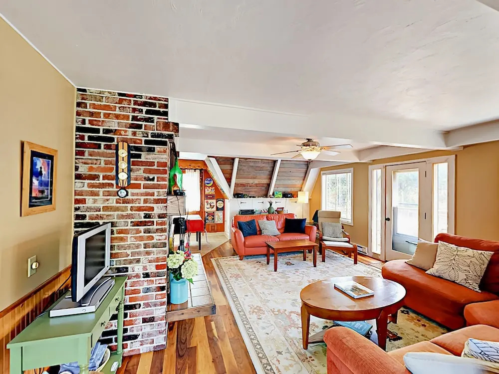 457 NW 56th St Home