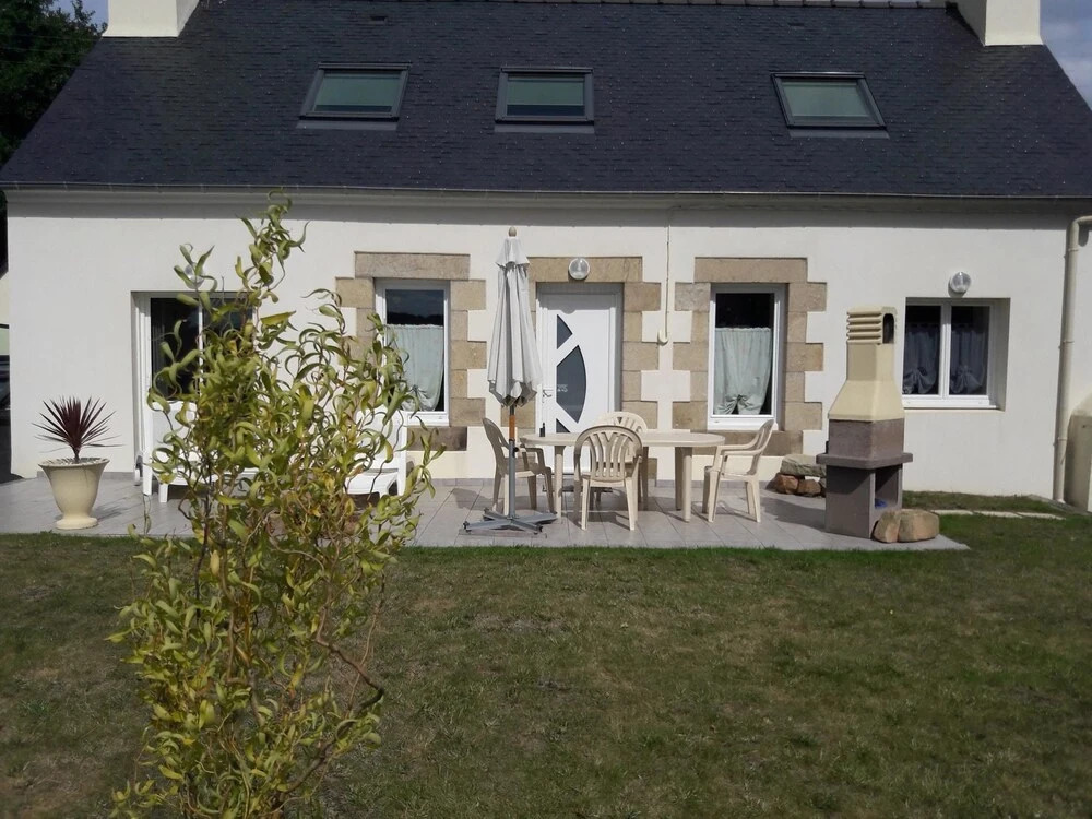 House With 3 Bedrooms in Paimpol, With Enclosed Garden and Wifi
