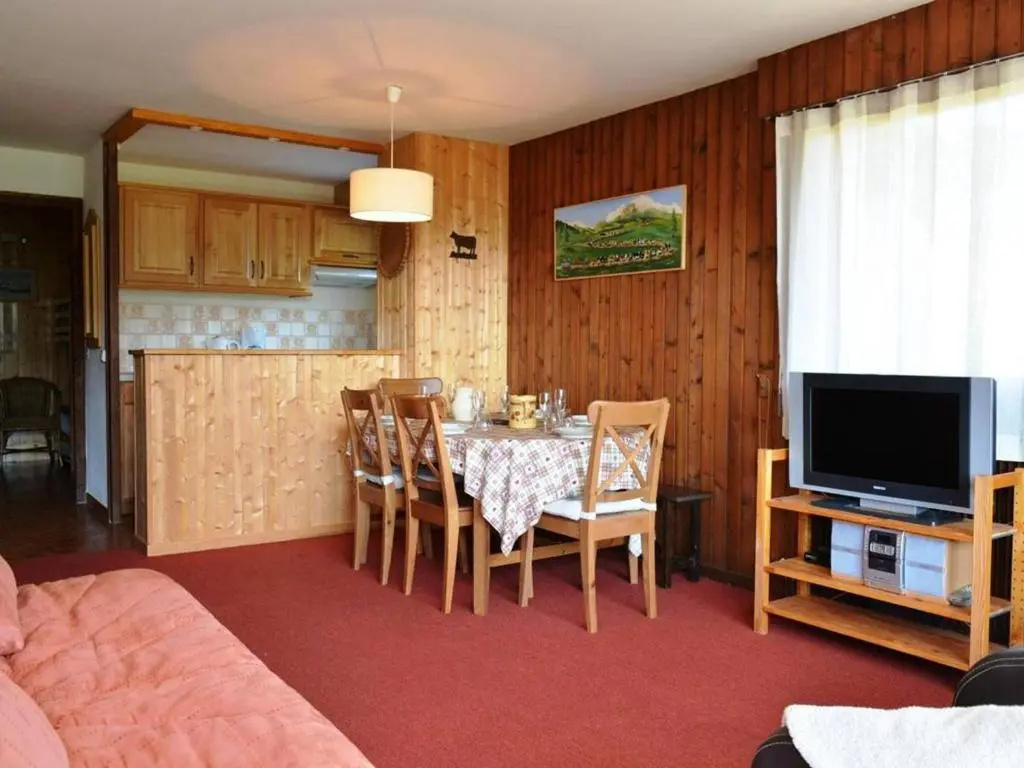 Appartement ensoleillé 3 pièces - 6 pers avec cheminée au Grand Bornand, proche des pistes - FR-1-241-117