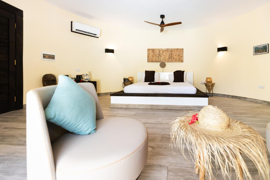 Blue Moon Resort