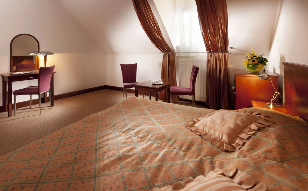 Hotel Concertino Zlatá Husa