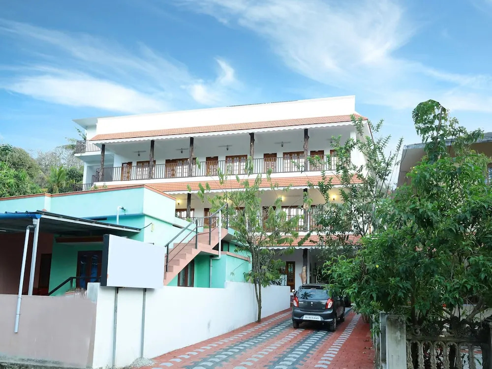 OYO 12937 Hotel Periyar Canopy