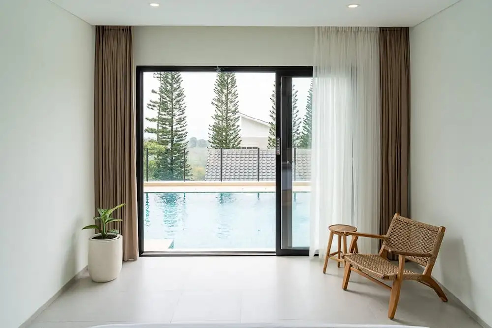 Sunrise City View Villa 9 Bedrooms With a Private Swimming Pool and a Billiard Table