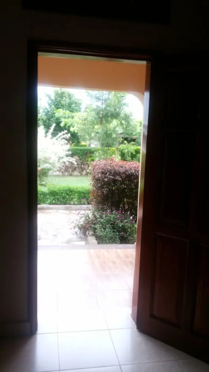 Lavic Country Resort Adjumani