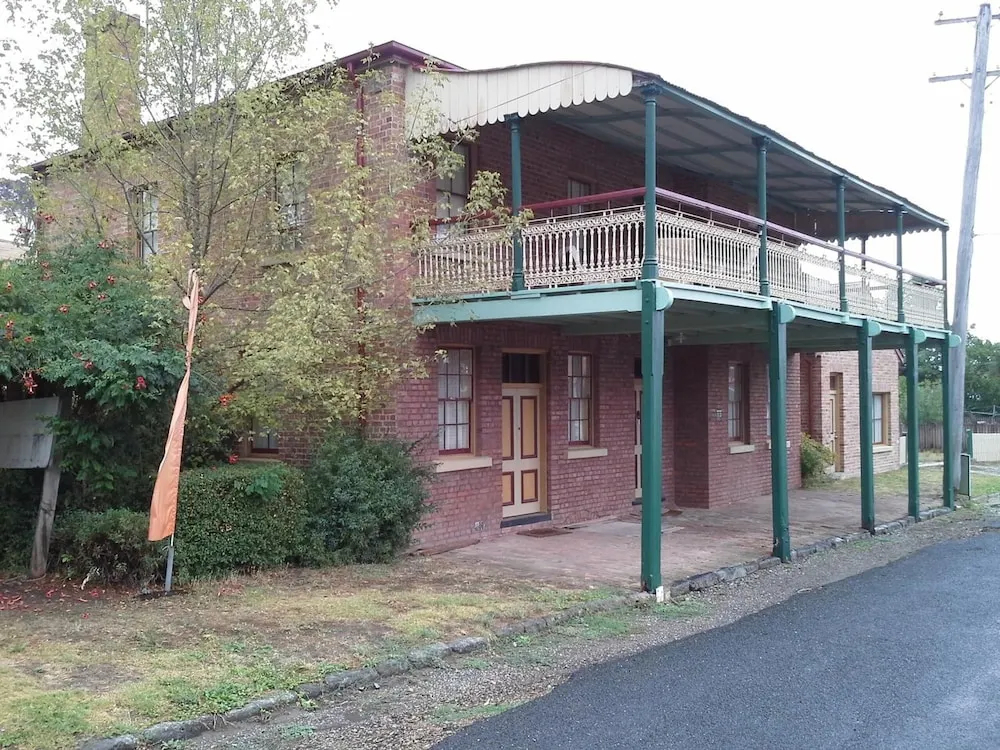 Stoke House Bed and Breakfast
