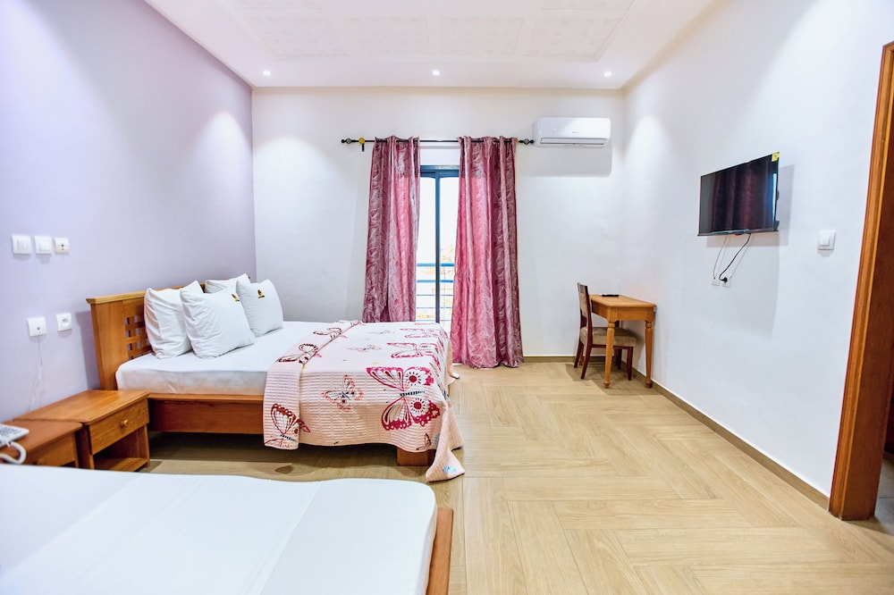 Helena Home - Kribi