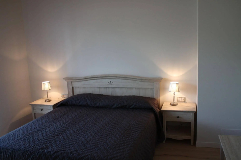 Elis Rooms