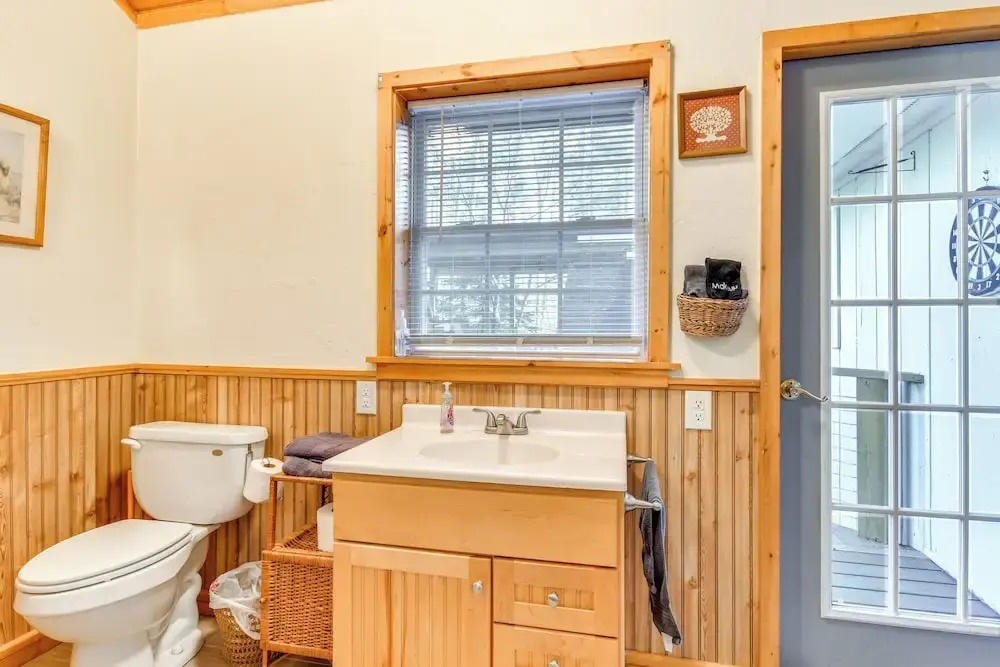 Pool & Golf Club! Riverfront Retreat in Newland
