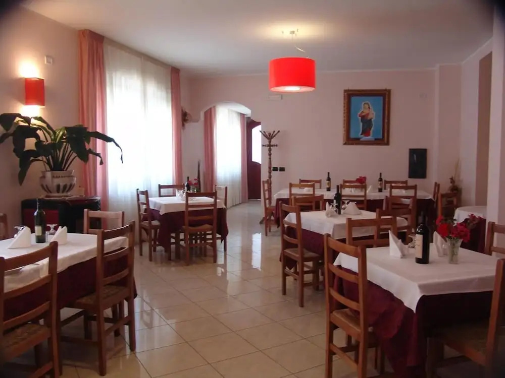 Hotel Mistef